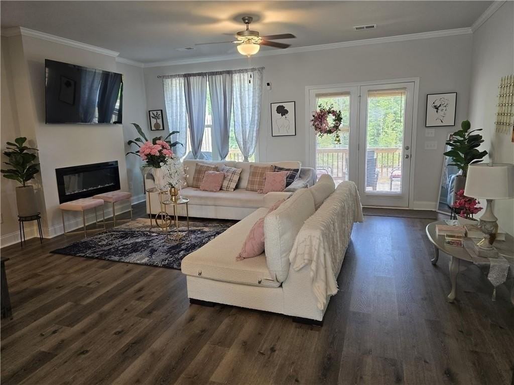 556 Amarante Cir - Photo 2 of 18