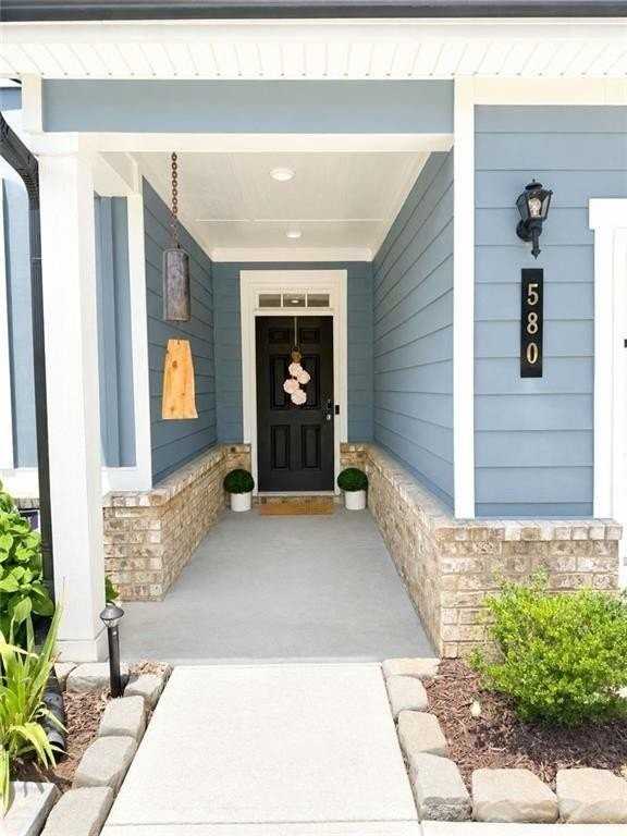 580 Briard Dr - Photo 4 of 27