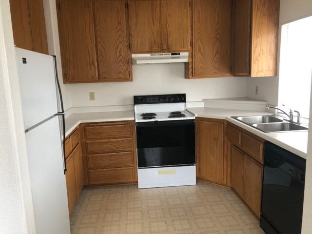 2149 Nw Heidi Ln #C - Photo 6 of 12