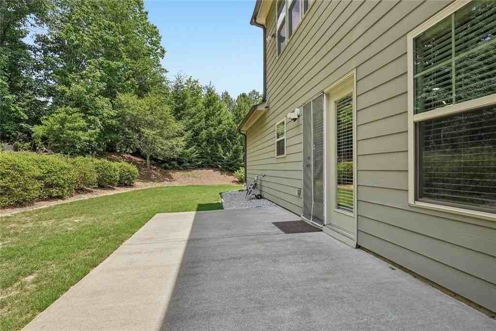 5811 Kendrix Ridge Dr - Photo 5 of 50