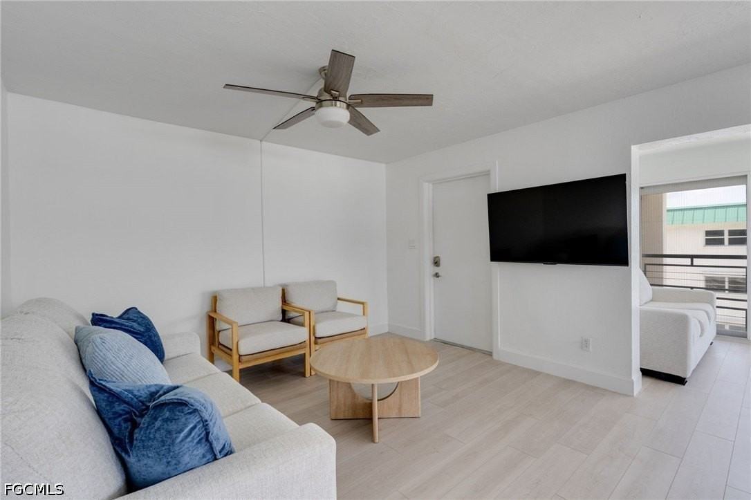 6500 Estero Blvd #H302 - Photo 7 of 22