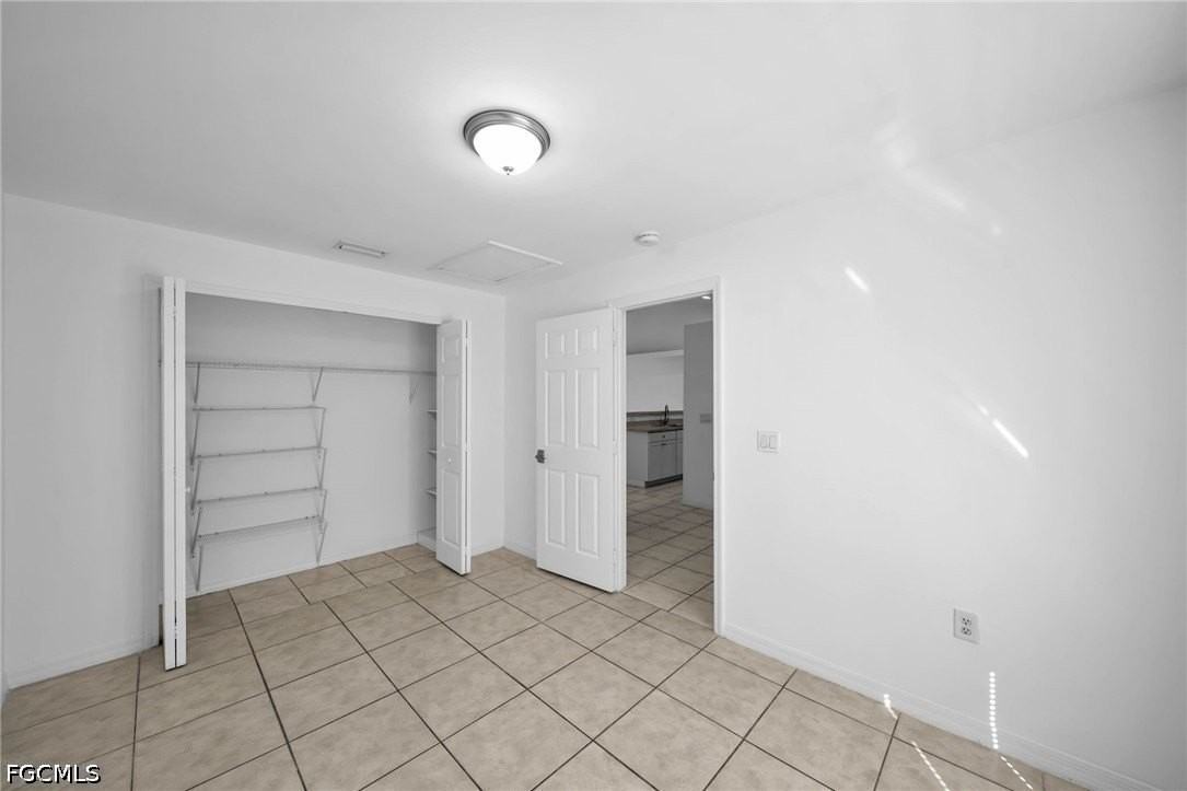 1214 Se 24th Ave - Photo 5 of 20