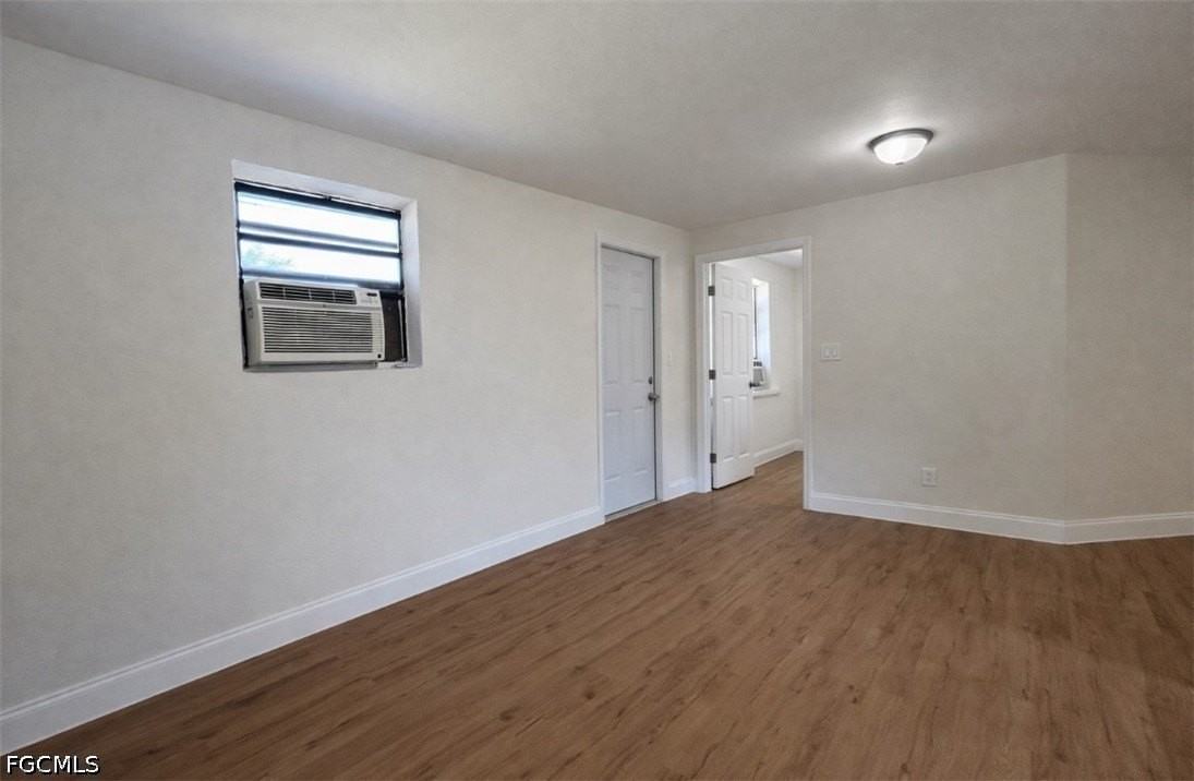 569 Nuna Ave - Photo 3 of 12