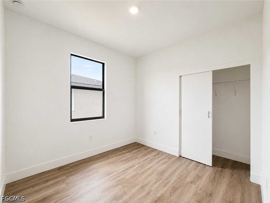 1258 Milwaukee Blvd - Photo 7 of 11