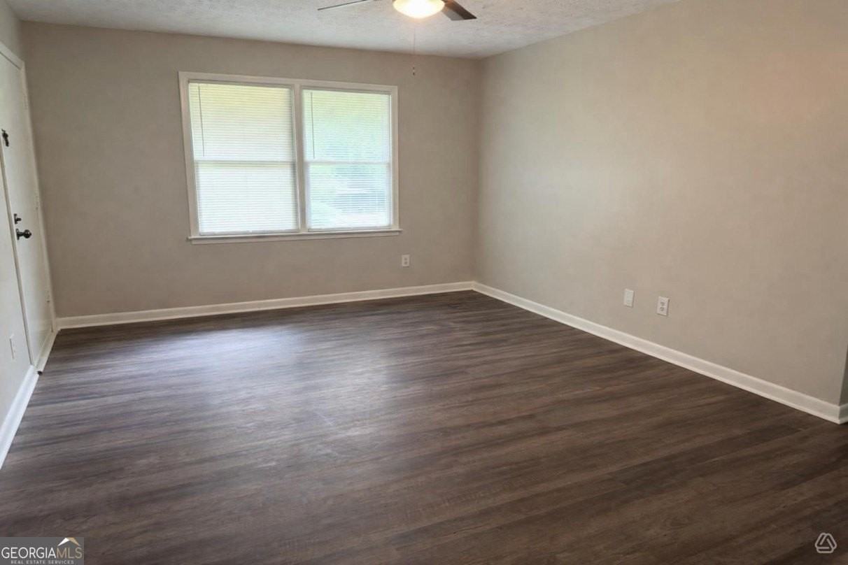 92 Brannan St - Photo 3 of 12