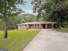 featured image of 77 Franklin Rd