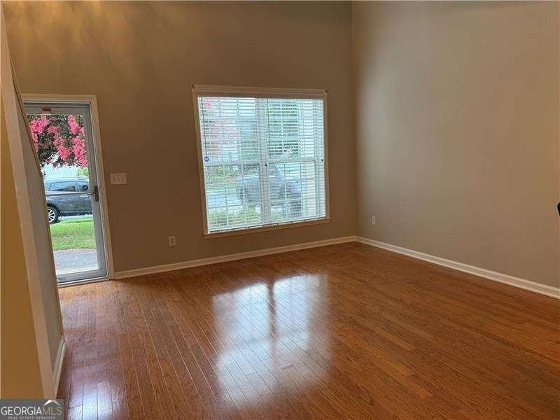 3810 Timbercreek Cir - Photo 3 of 21