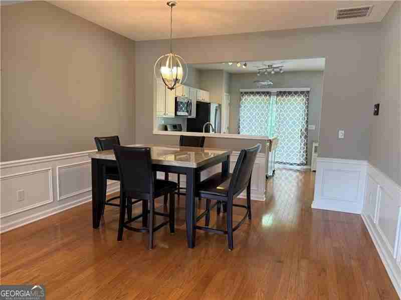 3810 Timbercreek Cir - Photo 4 of 21