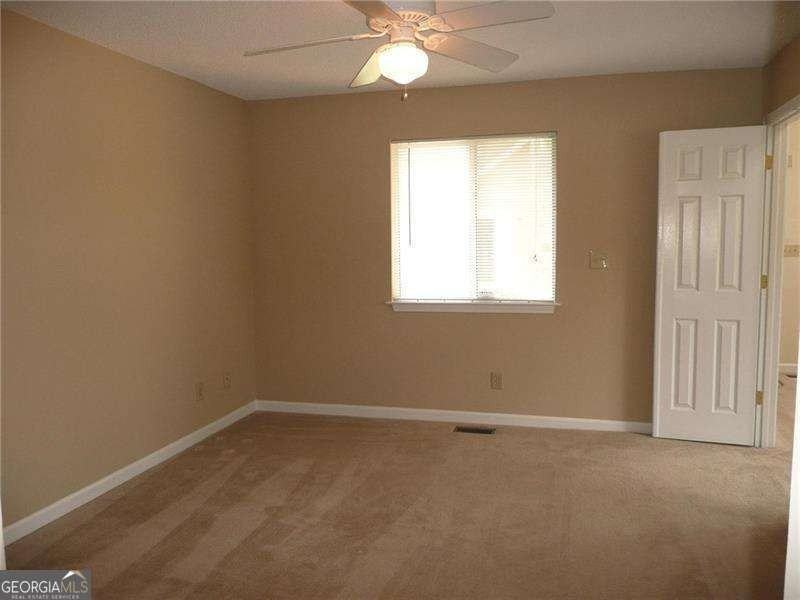 2665 Windy Hill Pl Se #C - Photo 6 of 17