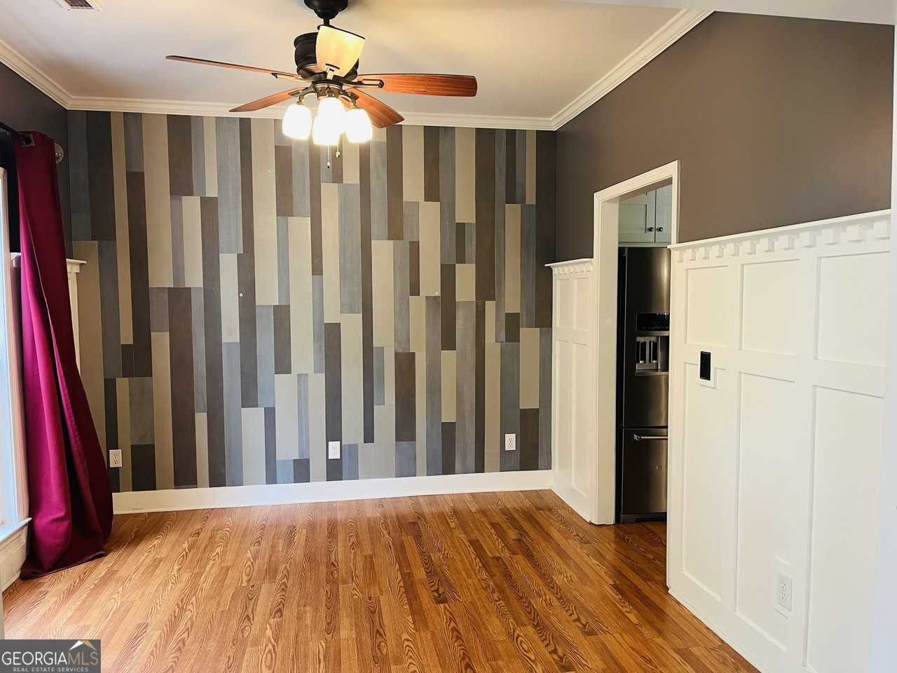 55 Tyler Woods Dr - Photo 4 of 50