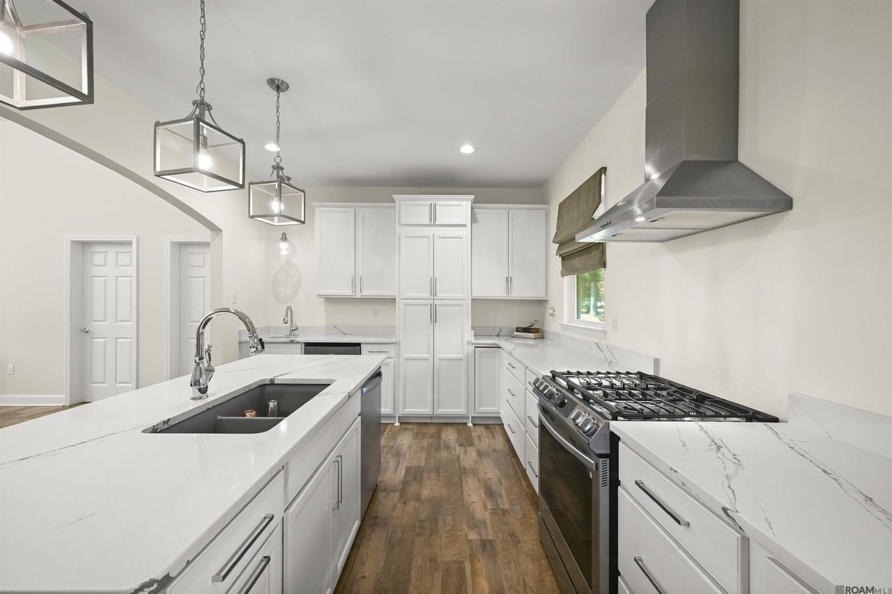 18656 Magnolia Est - Photo 4 of 14