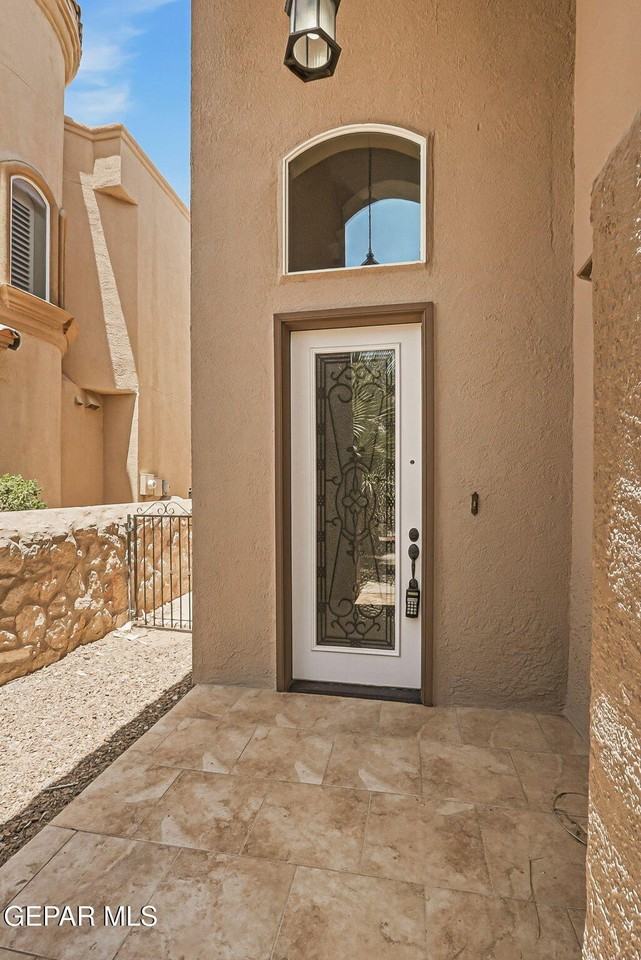 3727 Grand Bahamas Dr - Photo 4 of 50
