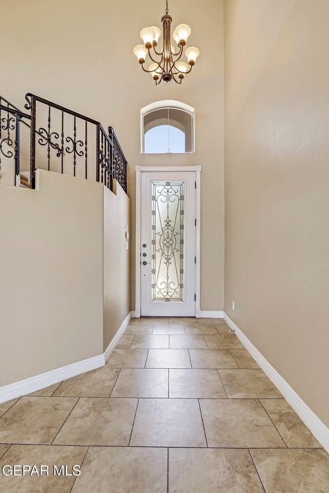 3727 Grand Bahamas Dr - Photo 5 of 50