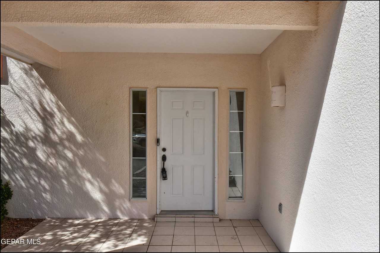 6123 La Posta Dr - Photo 7 of 50