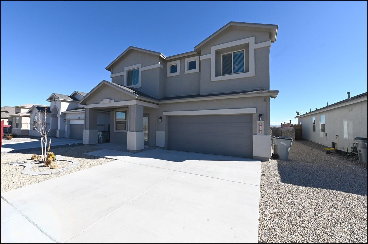 4628 Marisabel Azcarate St - Photo 2 of 45