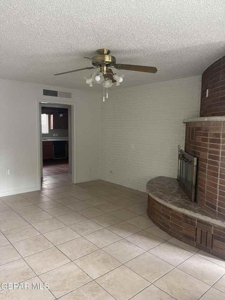 620 E Crosby Ave - Photo 2 of 13