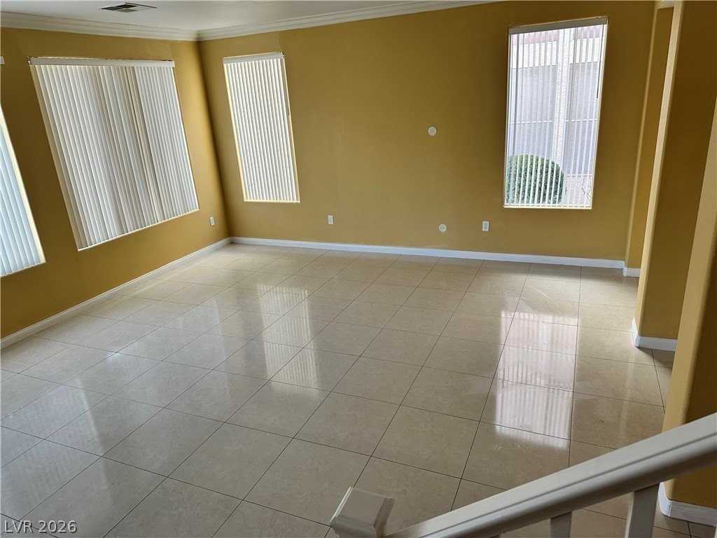 302 Turtle Peak Ave - Photo 5 of 11