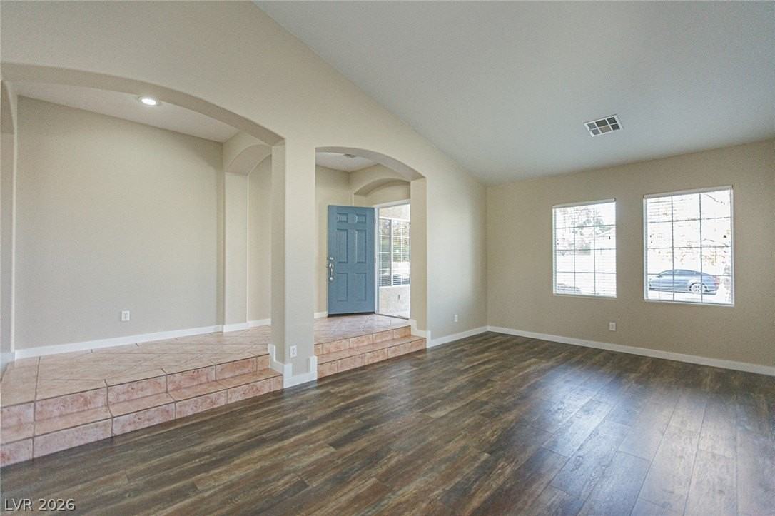 1344 Temporale Dr - Photo 6 of 35