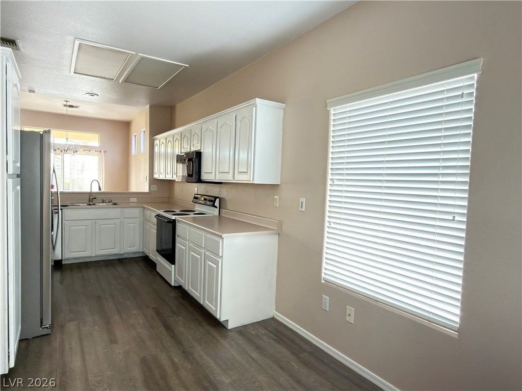 10433 Snyder Ave - Photo 6 of 19