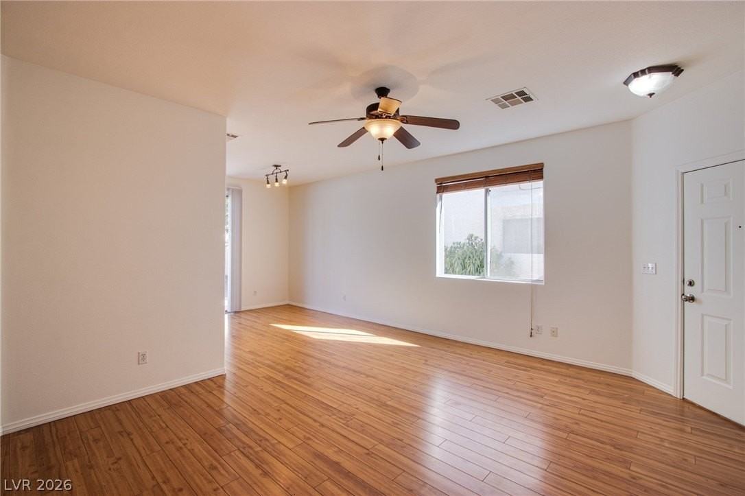 8836 Iron Hitch Ave - Photo 5 of 21
