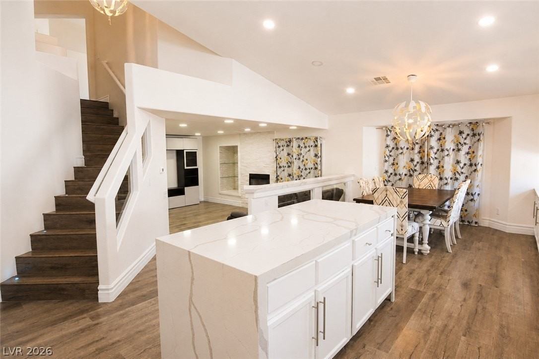 9682 Driftwood Island Ct - Photo 6 of 24