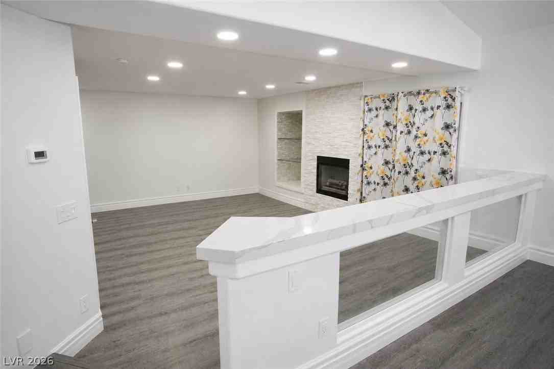 9682 Driftwood Island Ct - Photo 7 of 24