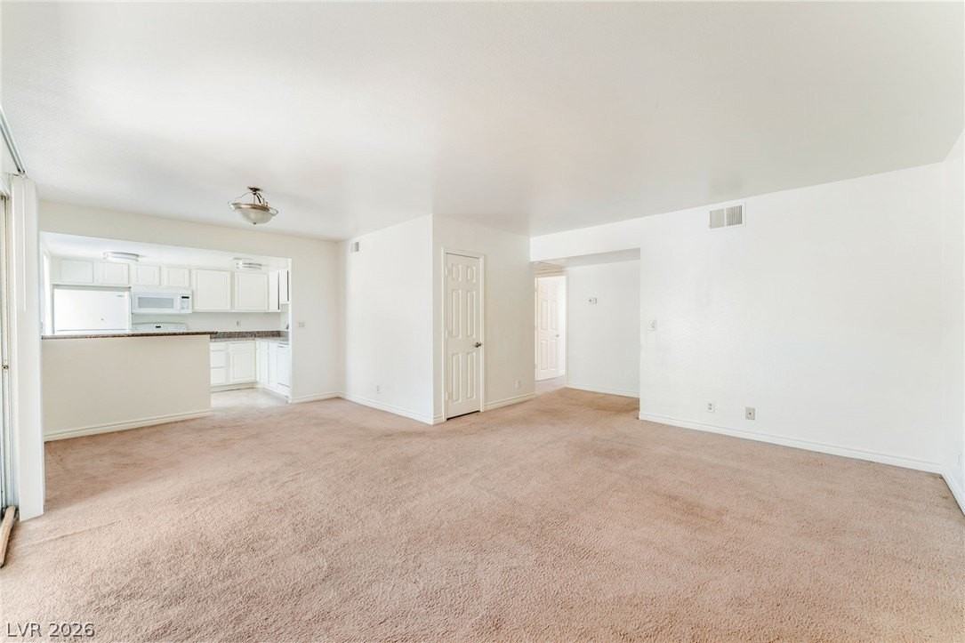 4360 Sandy River Dr #31 - Photo 5 of 21