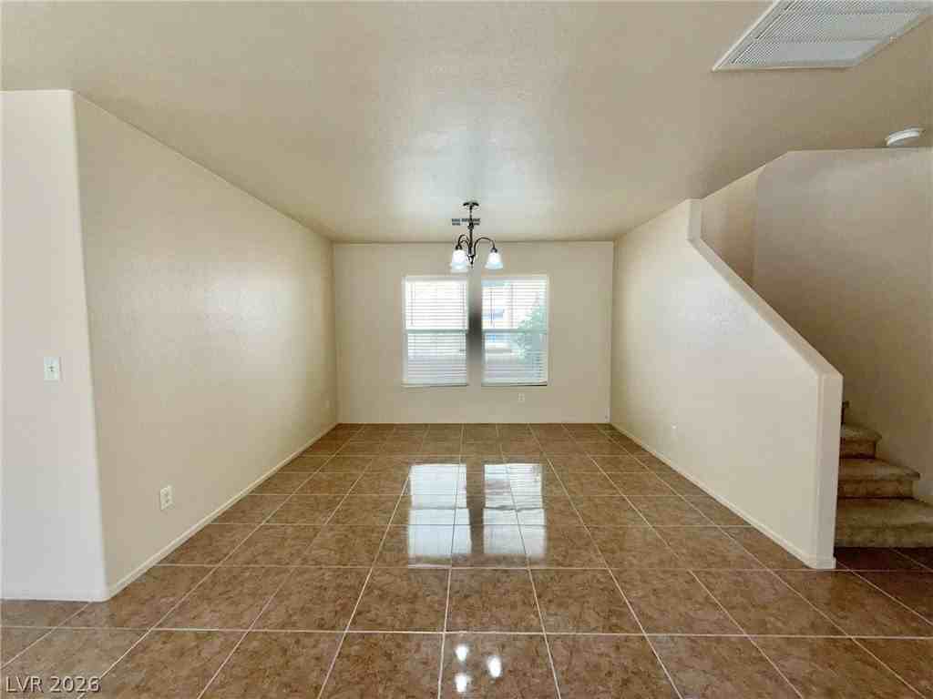 11225 Sandrone Ave - Photo 4 of 30