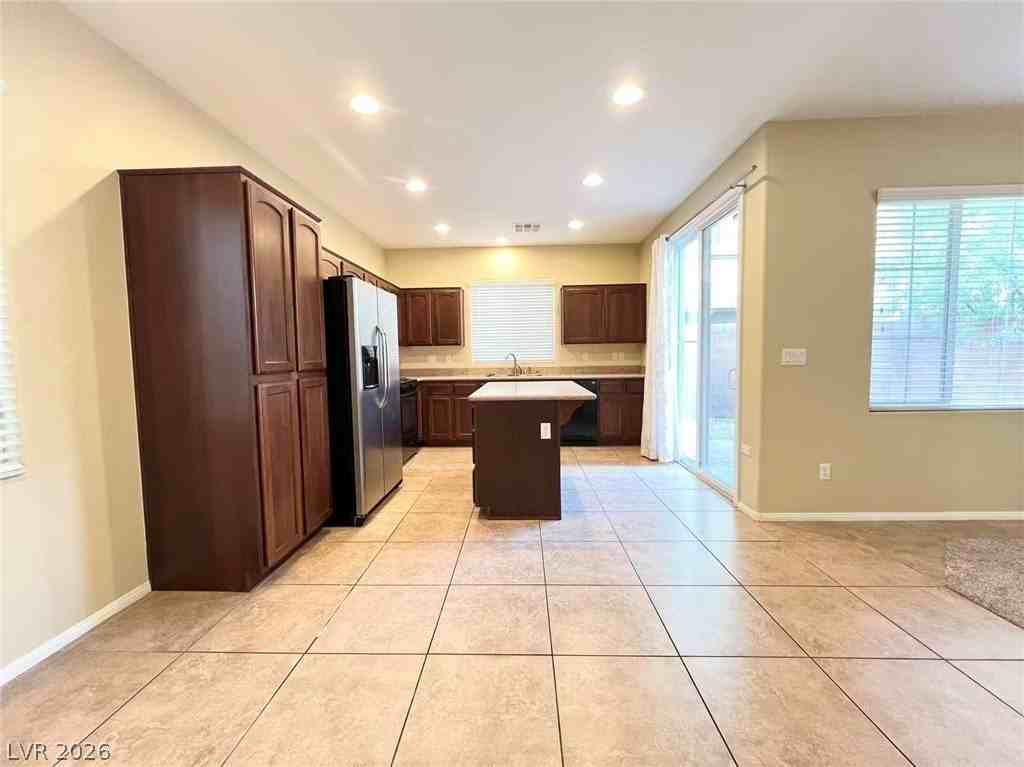 9868 Black Mulberry St - Photo 6 of 23