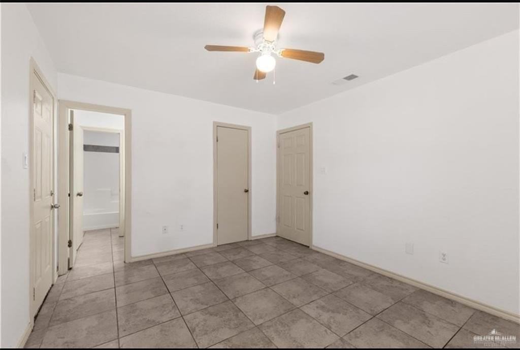 2804 Gumwood Ave - Photo 6 of 17