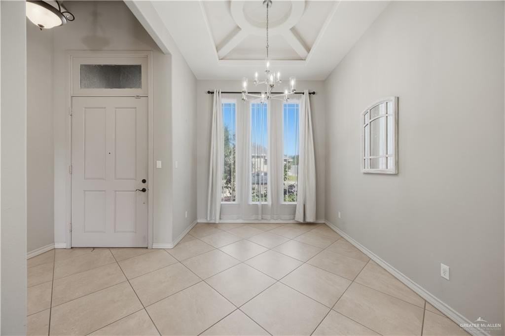 1807 S Villa Real Dr - Photo 3 of 19