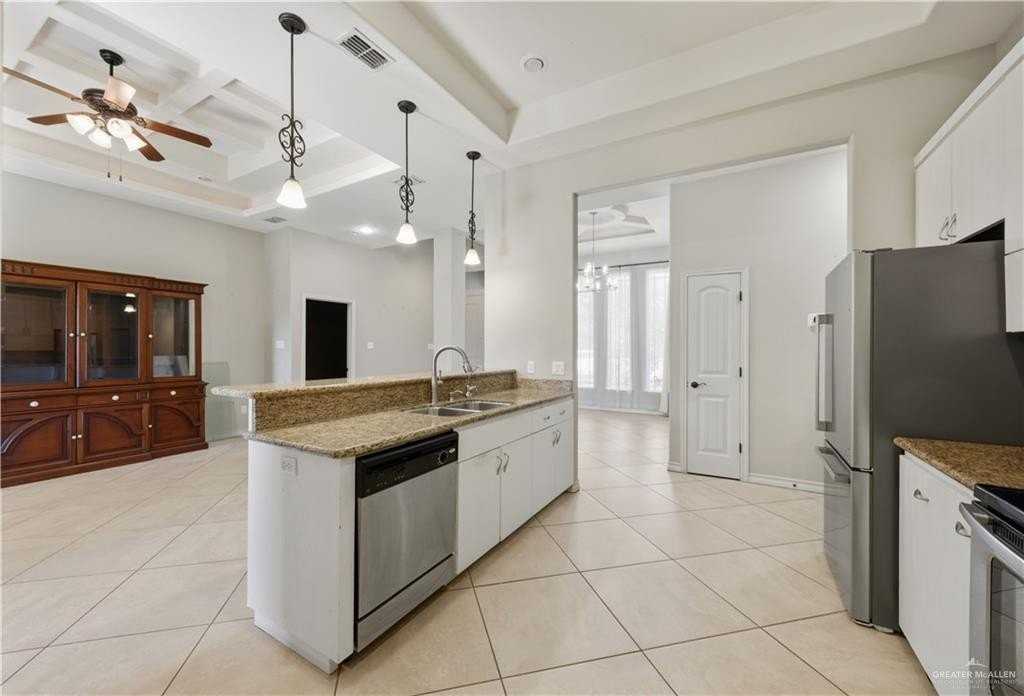 1807 S Villa Real Dr - Photo 7 of 19