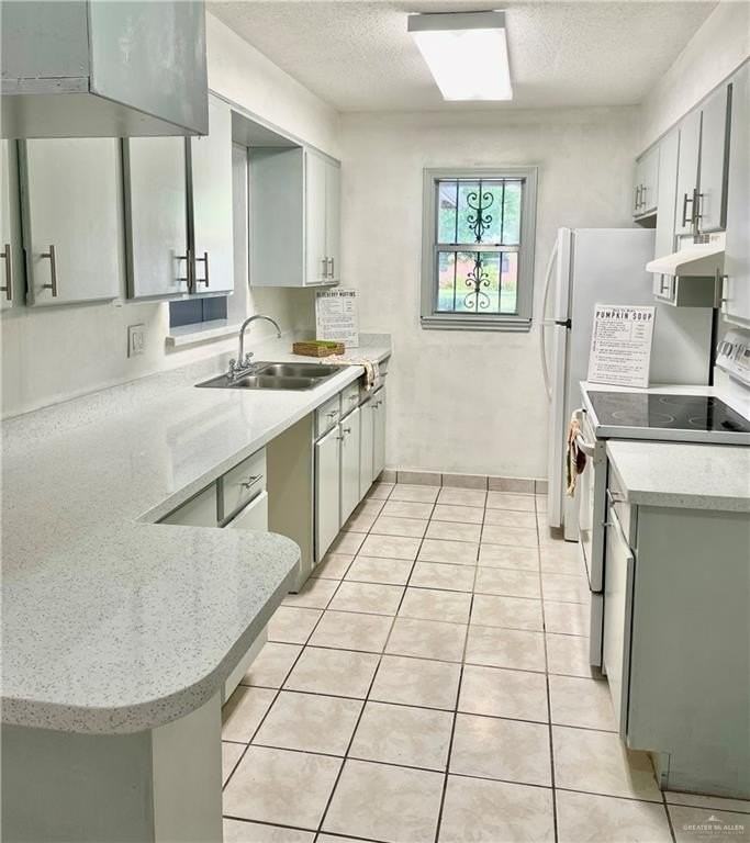 2520 Goldcrest Ave - Photo 5 of 20