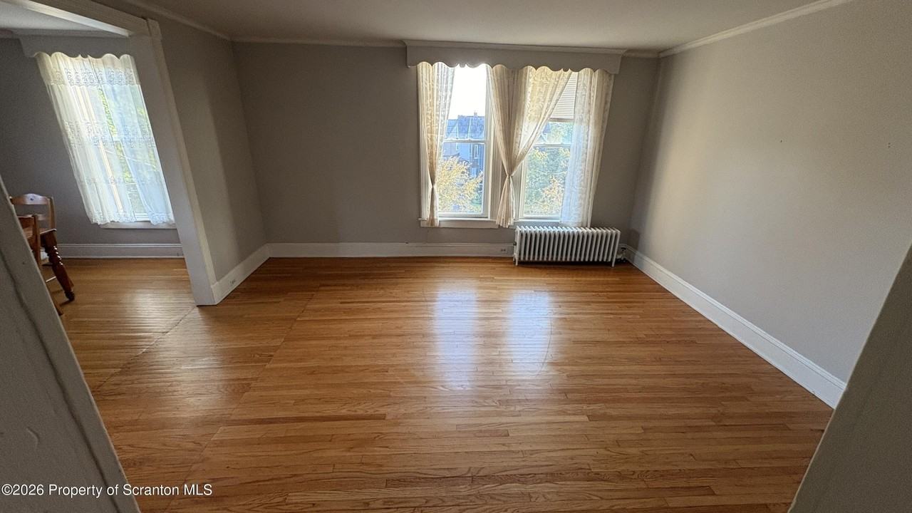 1702 Penn Ave #2E - Photo 2 of 13