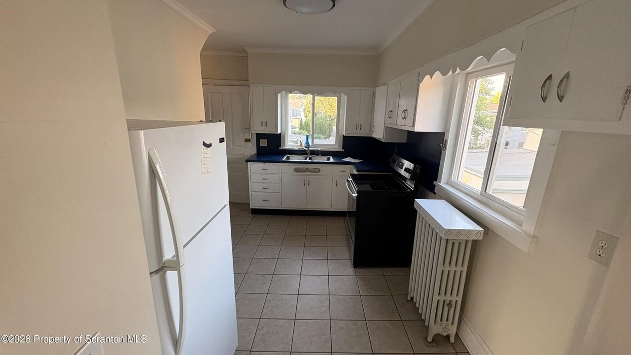 1702 Penn Ave #2E - Photo 4 of 13