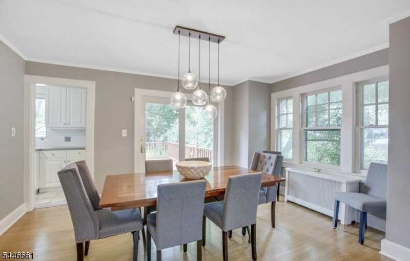 14 Edgewood Ter - Photo 6 of 23