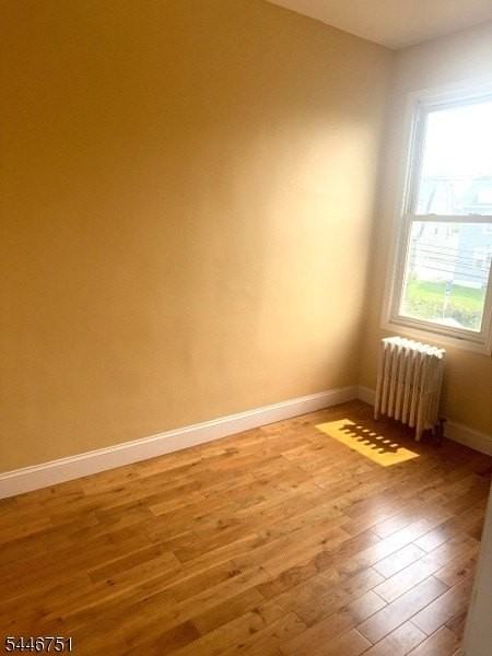 873 Chancellor Ave - Photo 2 of 7