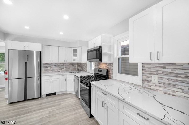 16 New St #2 - Photo 6 of 17