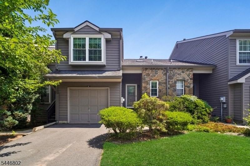 1C Brookline Ct