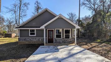featured image of 153 Abbey Ln