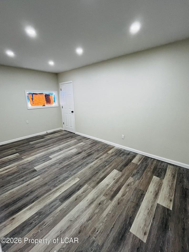 422 N Main St #1 - Photo 3 of 4