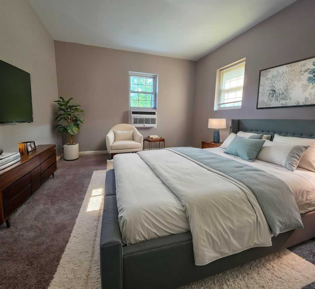 195 3rd Ave #2B - Photo 5 of 7