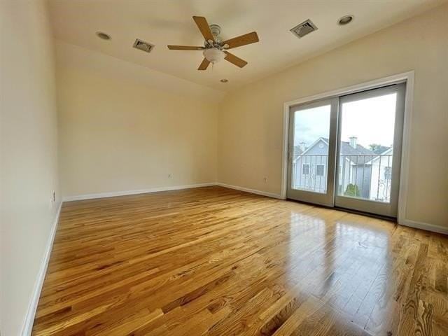 264 Custer Ave #2 - Photo 5 of 13