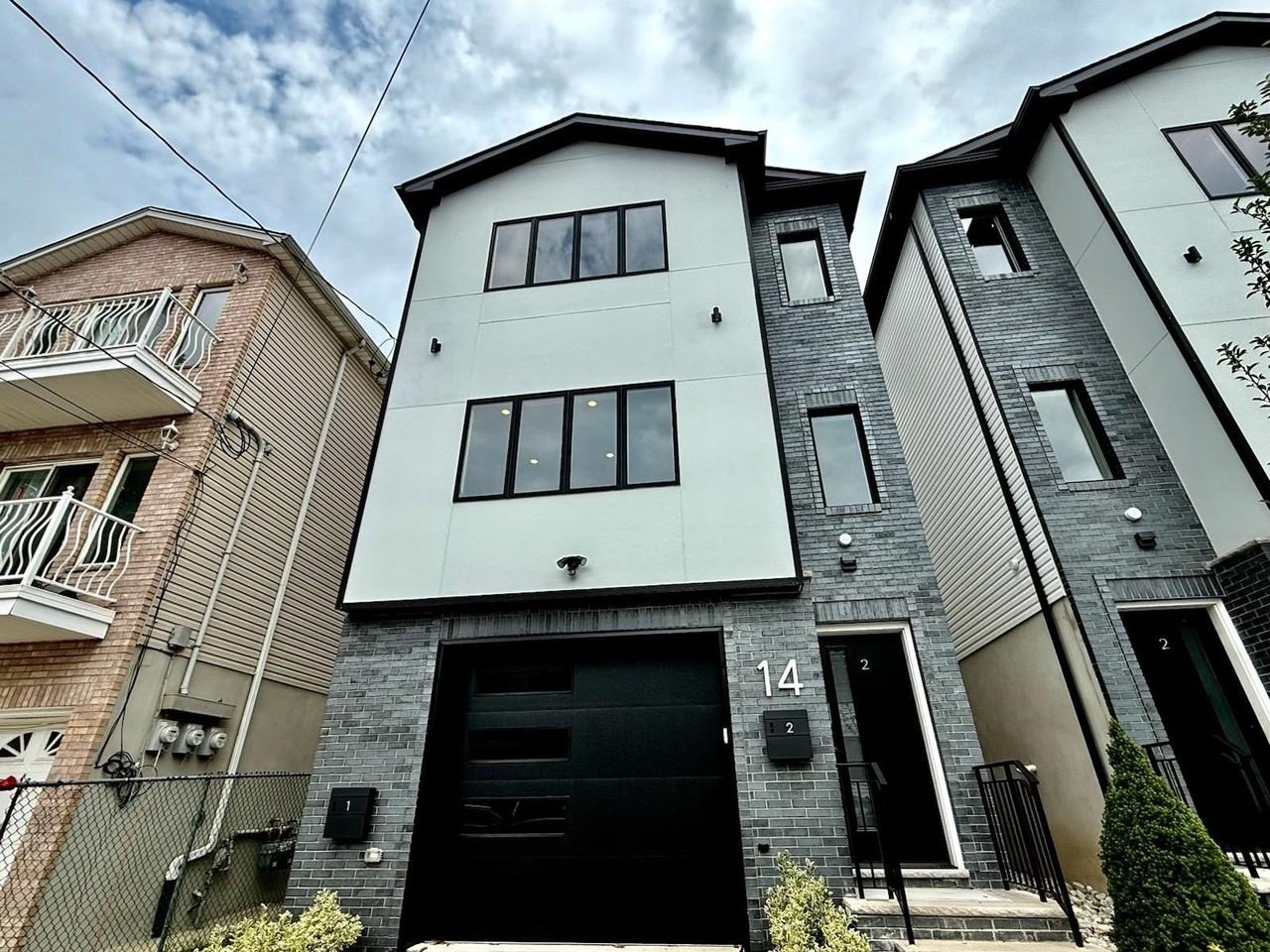 14 Terhune Ave #2