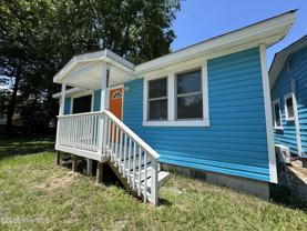 565 Manly Ave #B - Photo 1 of 1