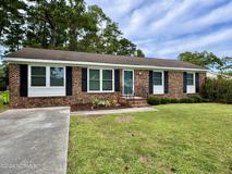 219 Stratford Rd - Photo 1 of 1