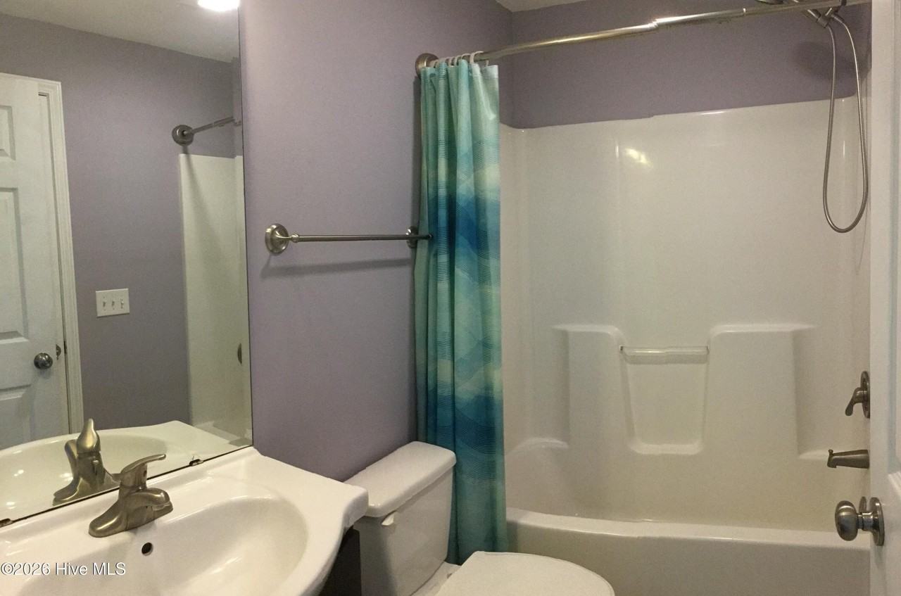 115 Covil Ave #204 - Photo 7 of 9