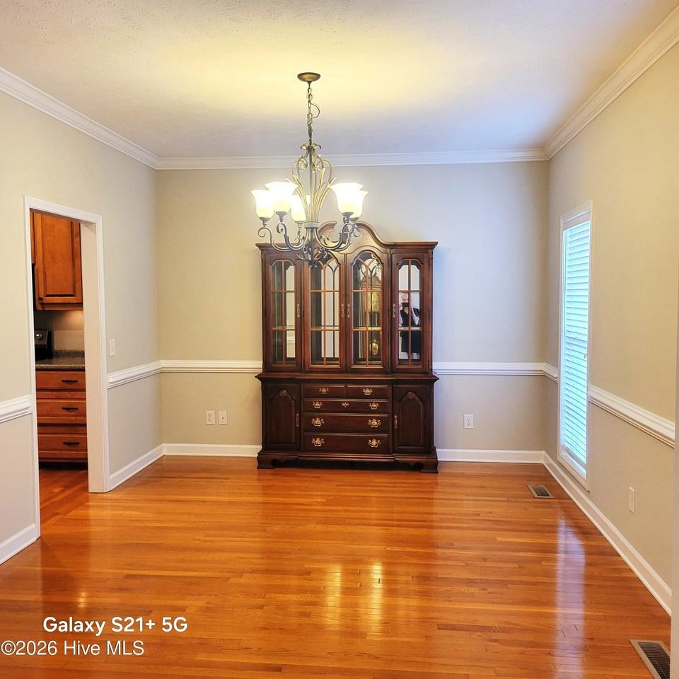 945 Diamondhead Dr S - Photo 7 of 50