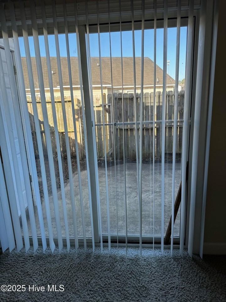 2913 Eastridge Ct #A - Photo 7 of 13