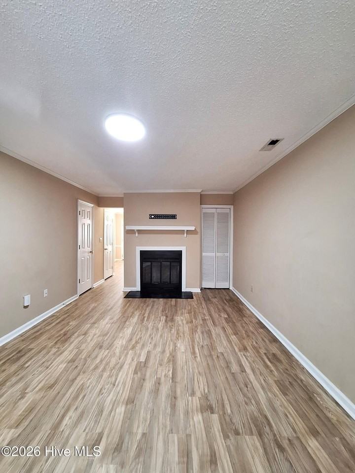 2903 Cedar Creek Rd #F - Photo 2 of 11